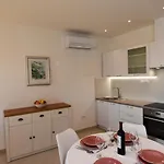 Nede Apartamento *