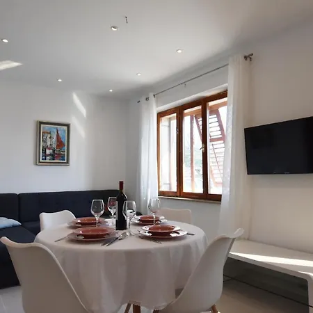 Appartement Nede *