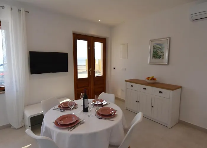 Nede Podgora (Split-Dalmatia)